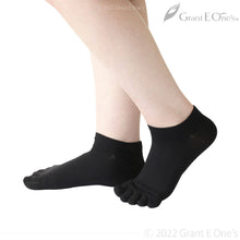 Load image into Gallery viewer, Five-toe socks with photoelectron 光電子